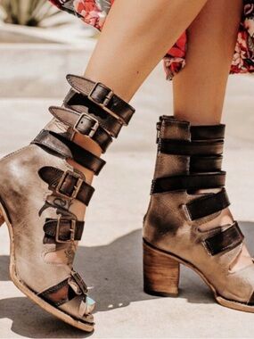 Freebird Steven Bond Stone Leather Distressed Strappy Edgy Buckles Ankle Chunky